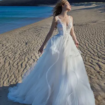 חוף אלגנטי, שמלת כלה התחרה Appliqued V-צוואר רצועות ספגטי ללא משענת שמלת כלה שכבתית טול קפלים Vestidos דה נוביה