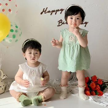 2023 הקיץ הקוריאני פעוטות בנות בגד גוף תחרה Roundneck וחולצת כותנה עטוף החיצוני רומפר תינוק בייבי בנות שמלות