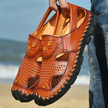 עור אמיתי סנדלי גברים קיץ רך חור נעלי אופנה יוקרה חיצונית הליכה חוף זכר סנדל Zapatos Hombre Мужская Обувь
